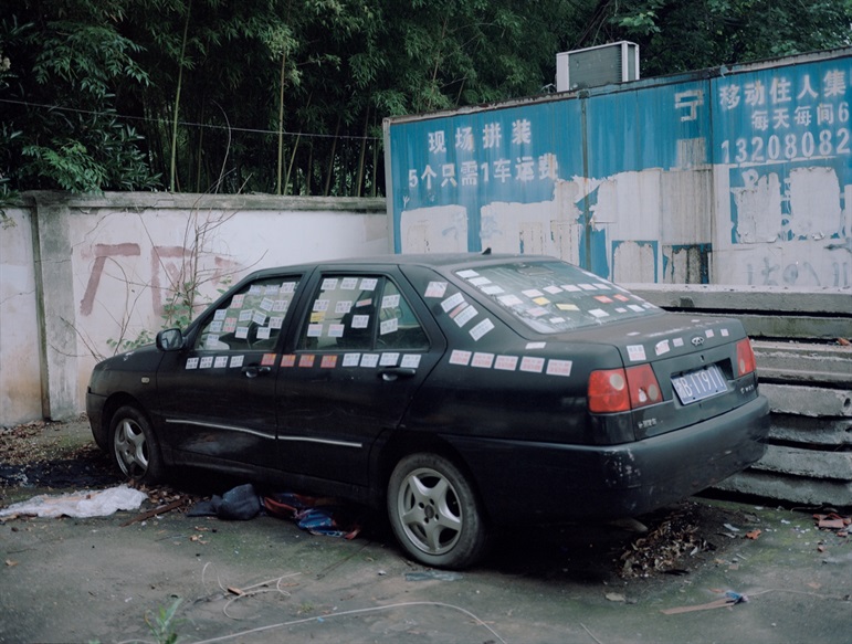 小轿车
